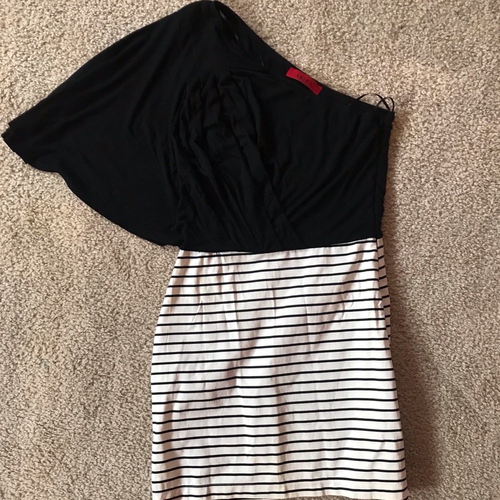 Akira dress